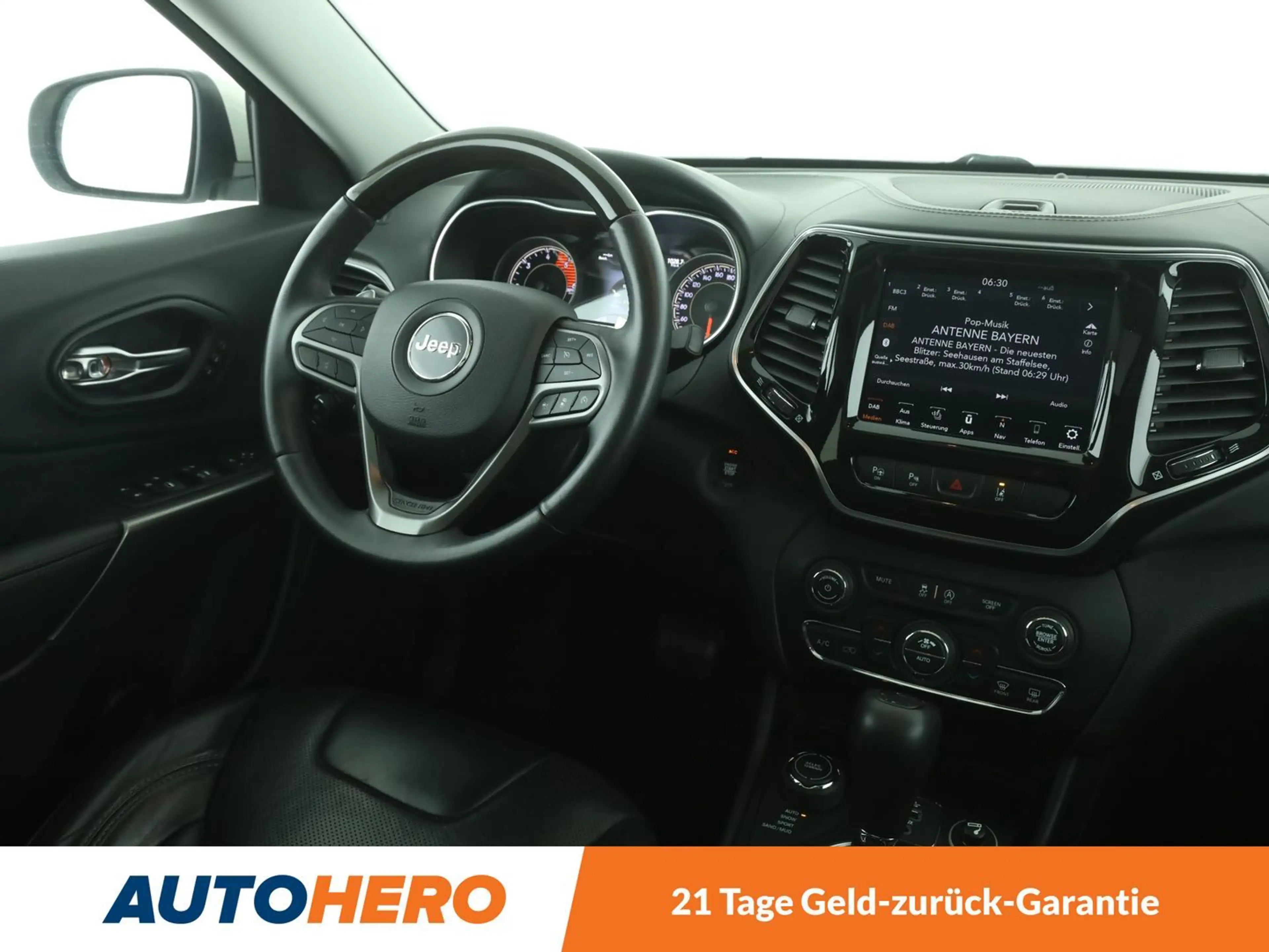 Jeep Cherokee 2.2 M-Jet Overland 4WD *NAVI*ACC*LIM*CAM* — photo 13