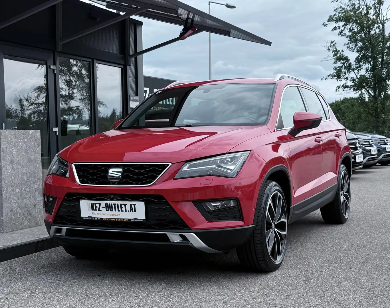 SEAT Ateca 2,0 Xcellence 4Drive Aut.*AHK*ACC*360°K*SHZ* Rot - 1