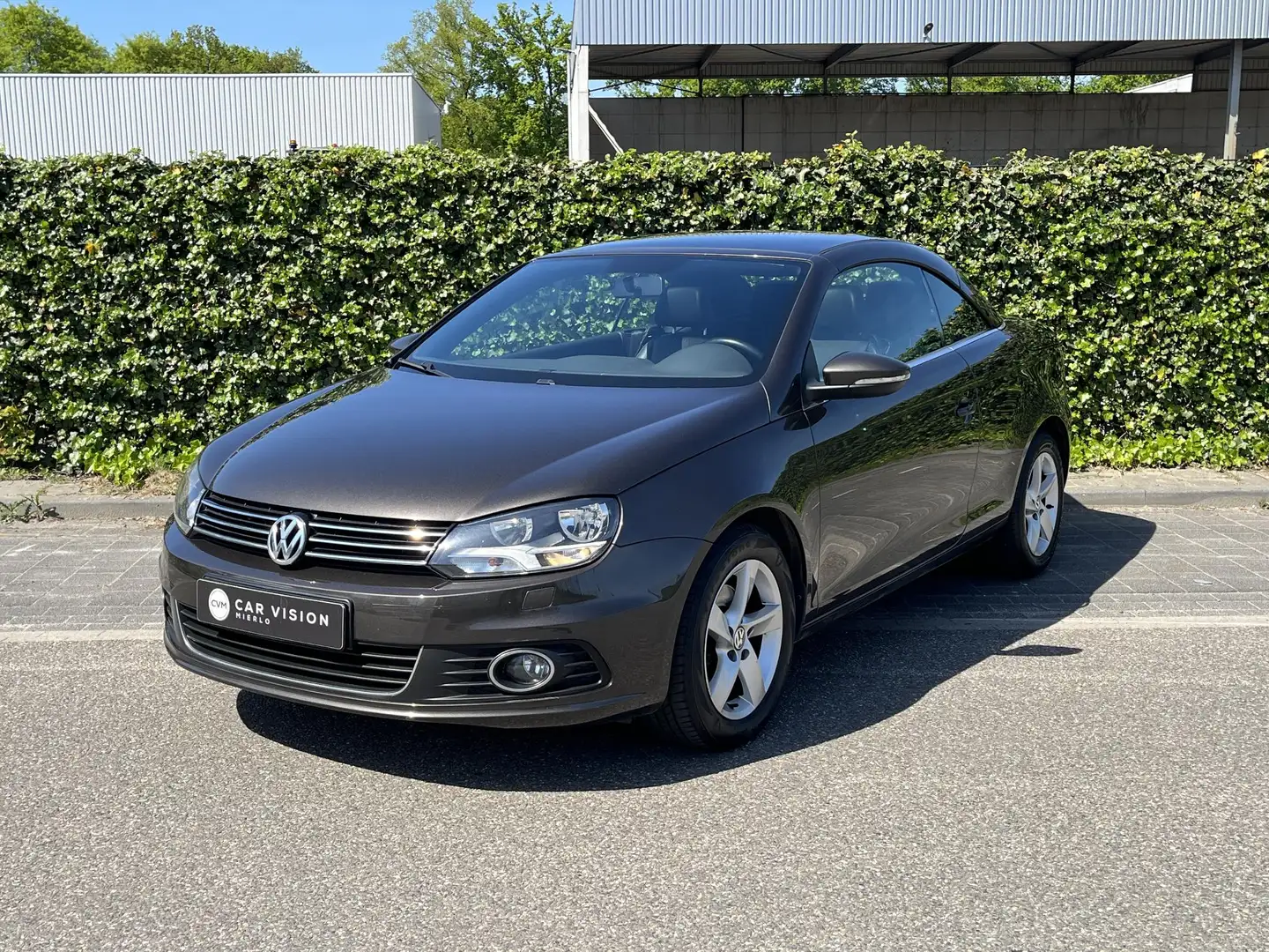 Volkswagen Eos 1.4 TSI Highline * Leder * Navi * Apk 04-2026 Коричневий - 1