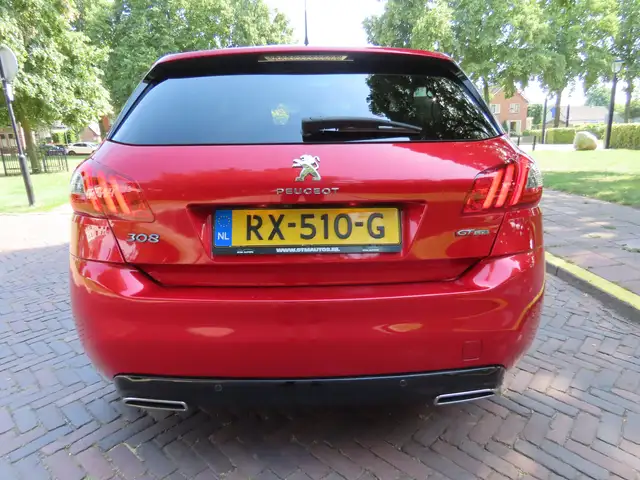 Peugeot 308 view 5
