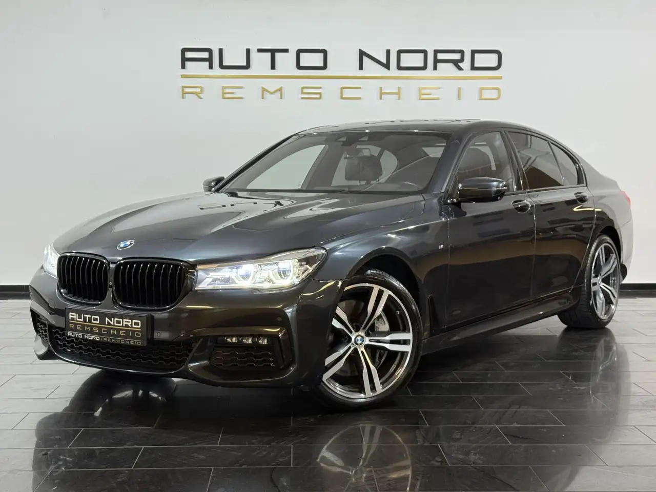 BMW 750
