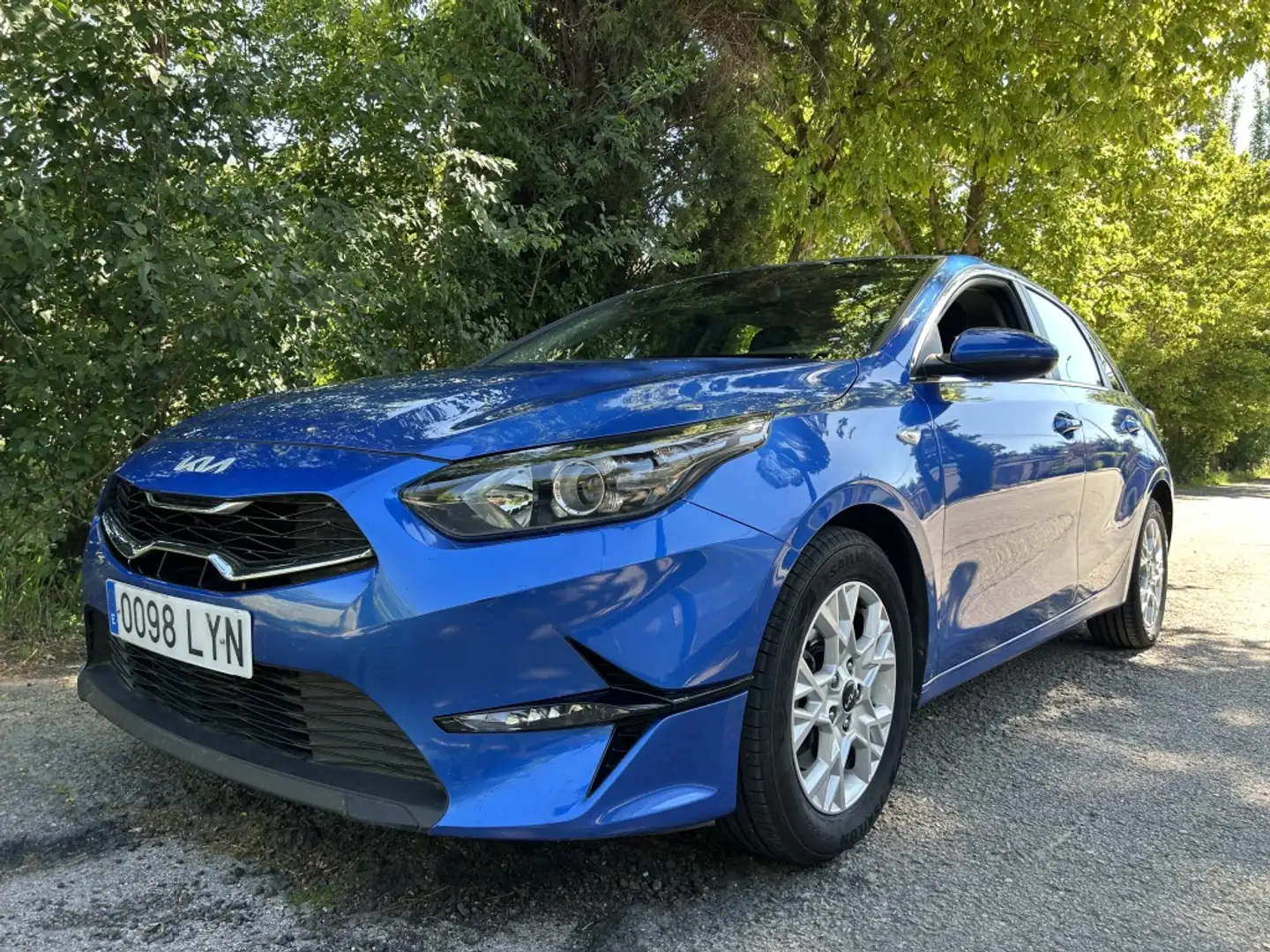 Kia Ceed / cee'd 1.6 MHEV iMT Drive 136 Azul - 1