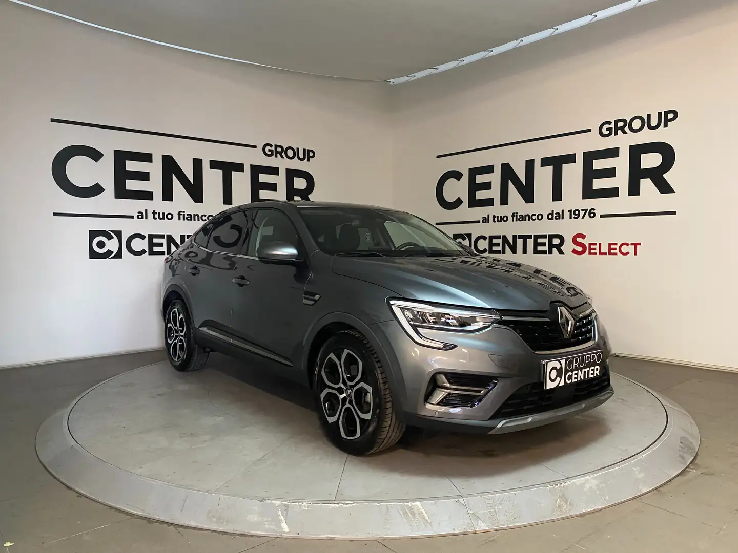 Renault Arkana Arkana 1.6 E-Tech full hybrid Intens 145cv Grigio - 2