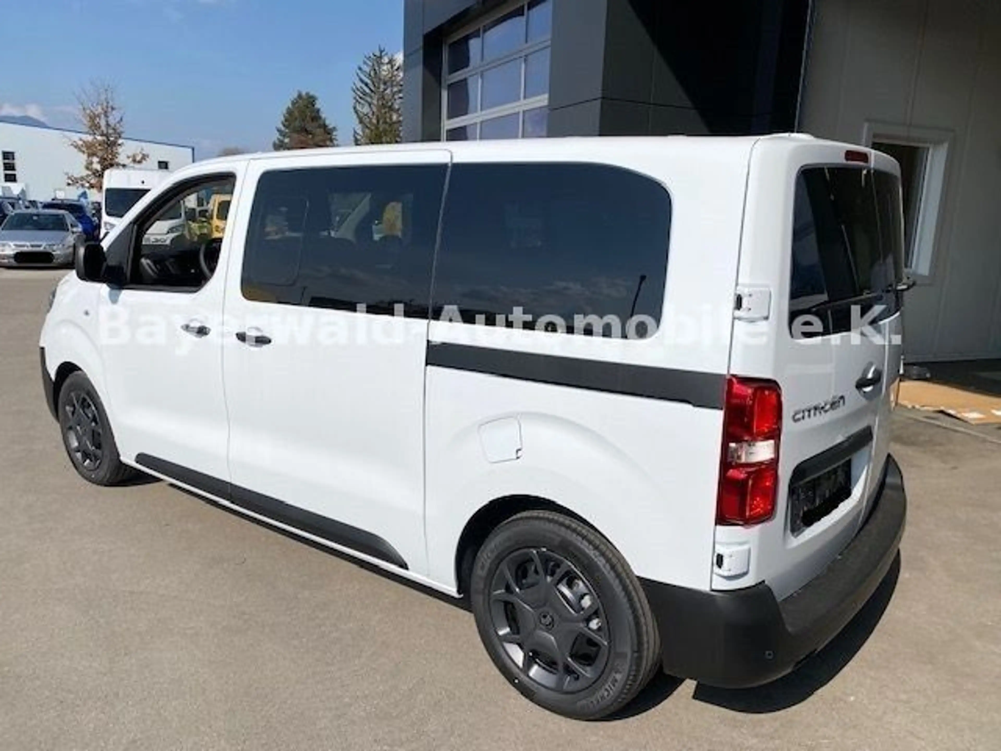 Citroen Jumpy 2.0 M EAT8 Navi AHK Kamera sofort — photo 3