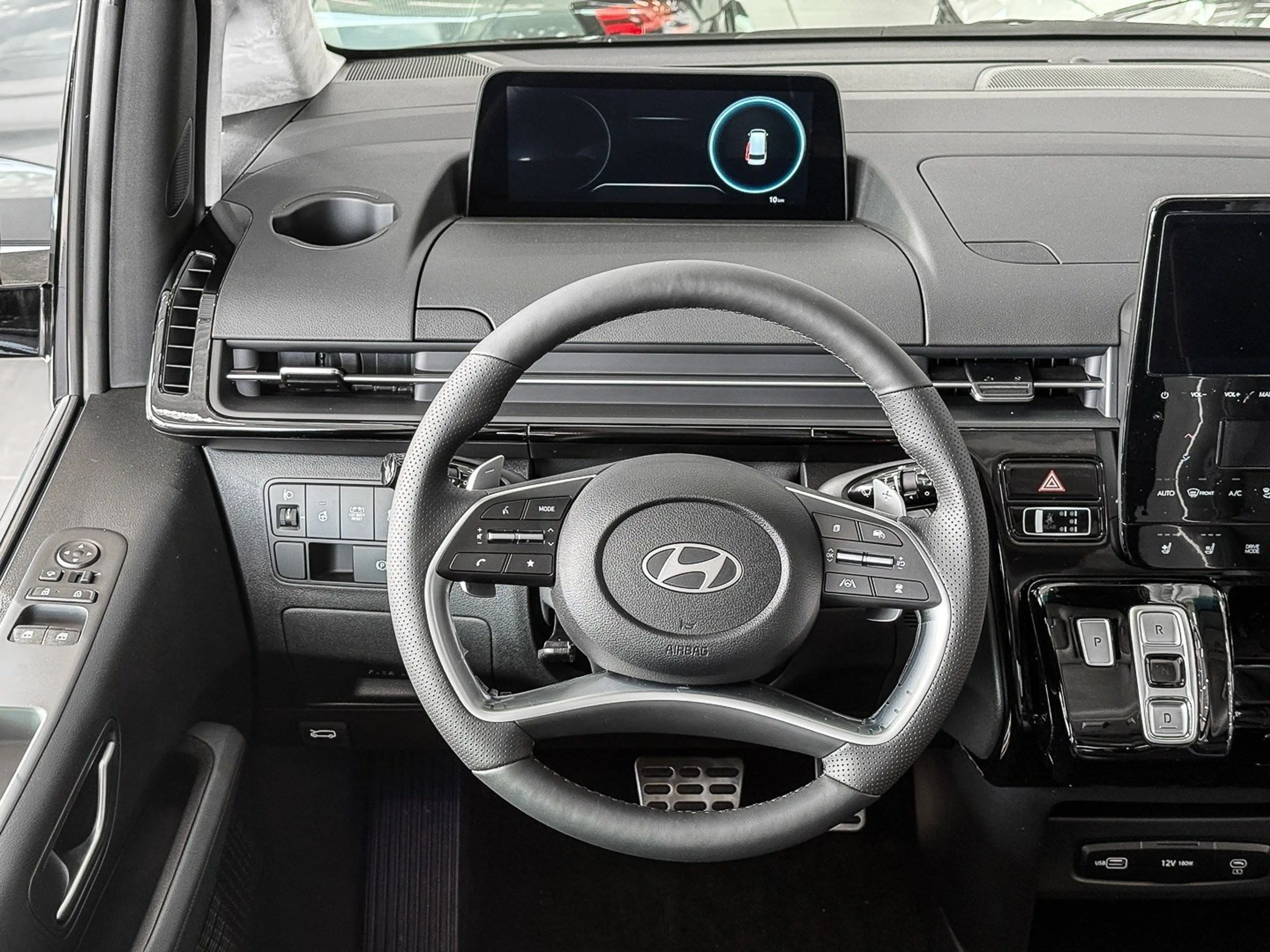 Hyundai STARIA SIGNATURE, HEV, 7-Sitzer, 225PS, 360°-Kamera , BOS — photo 9