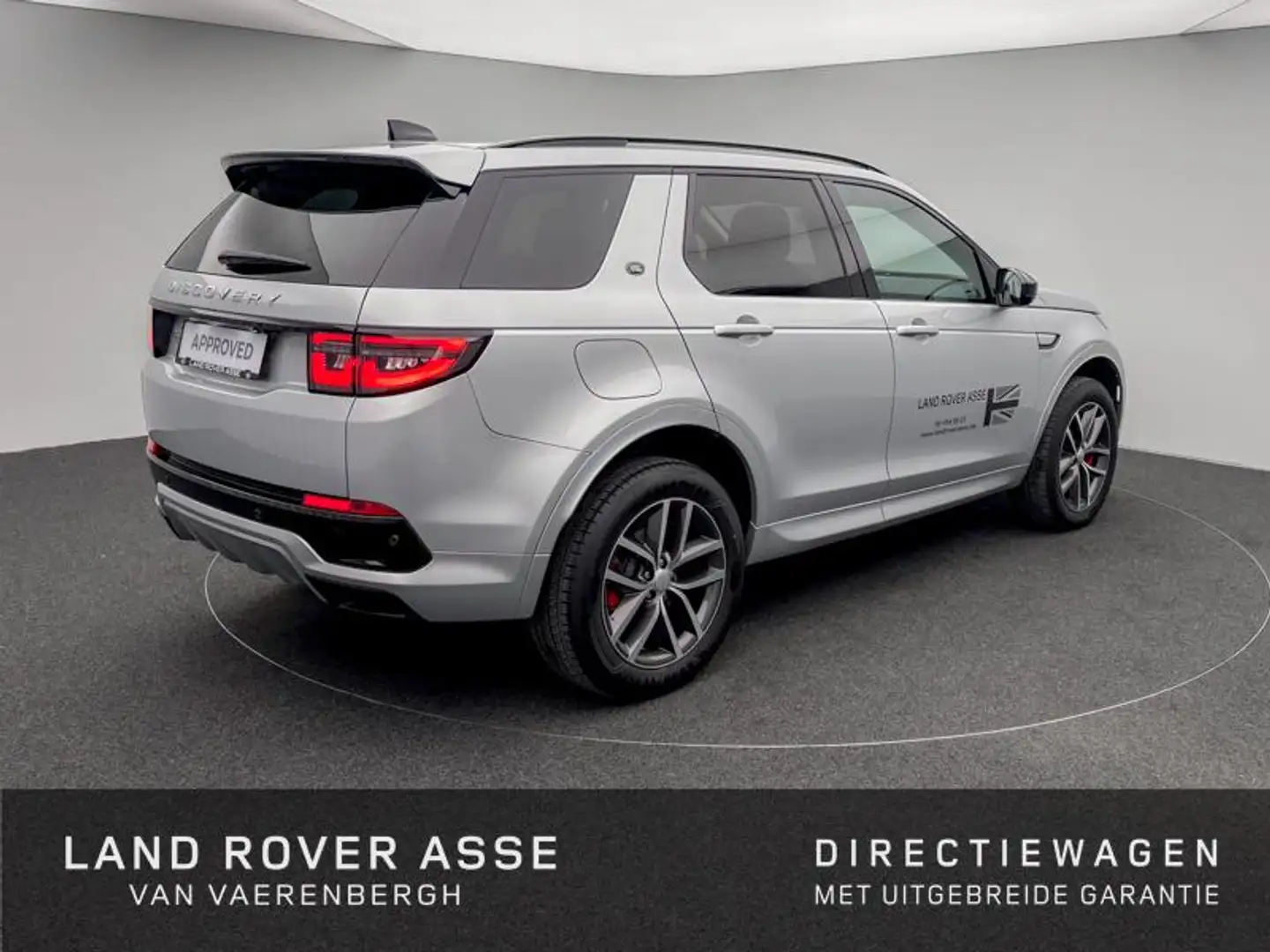 Land Rover Discovery Sport P270e S AWD DIRECTIEWAGEN Zilver - 2