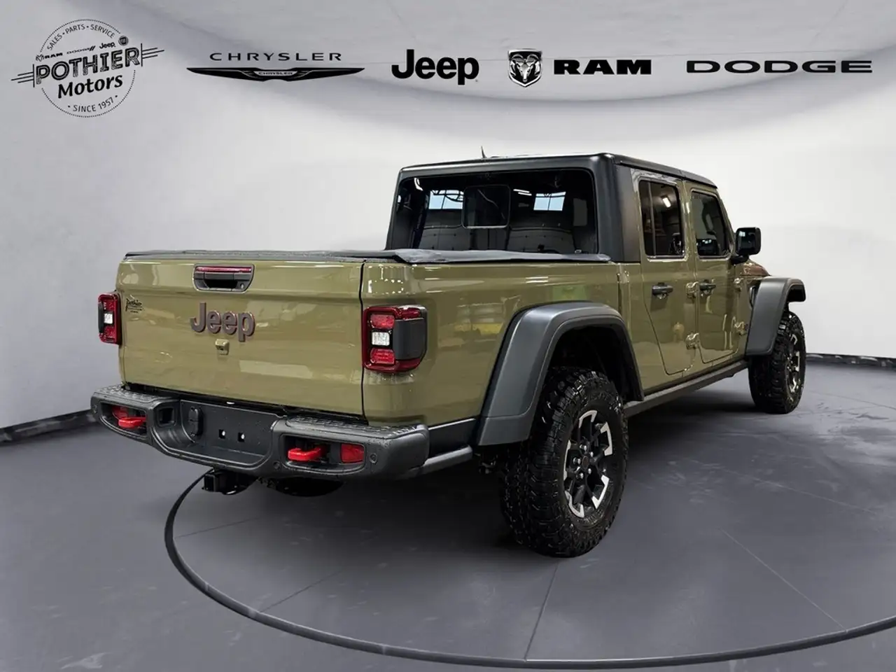 Jeep Gladiator снимка Jeep Gladiator