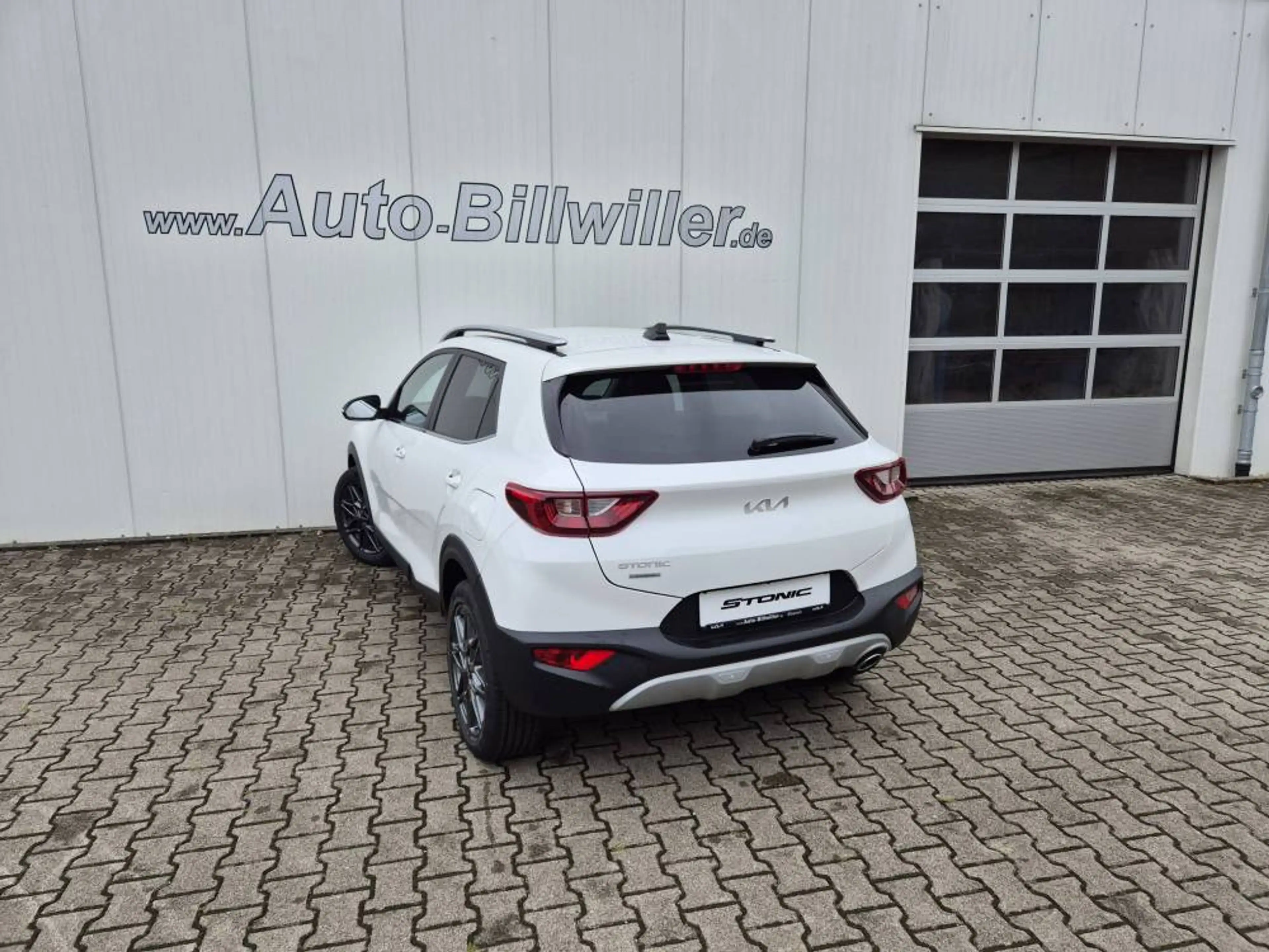 Kia Stonic 1.0 T-GDI (100 PS) MHEV Nightline — photo 6