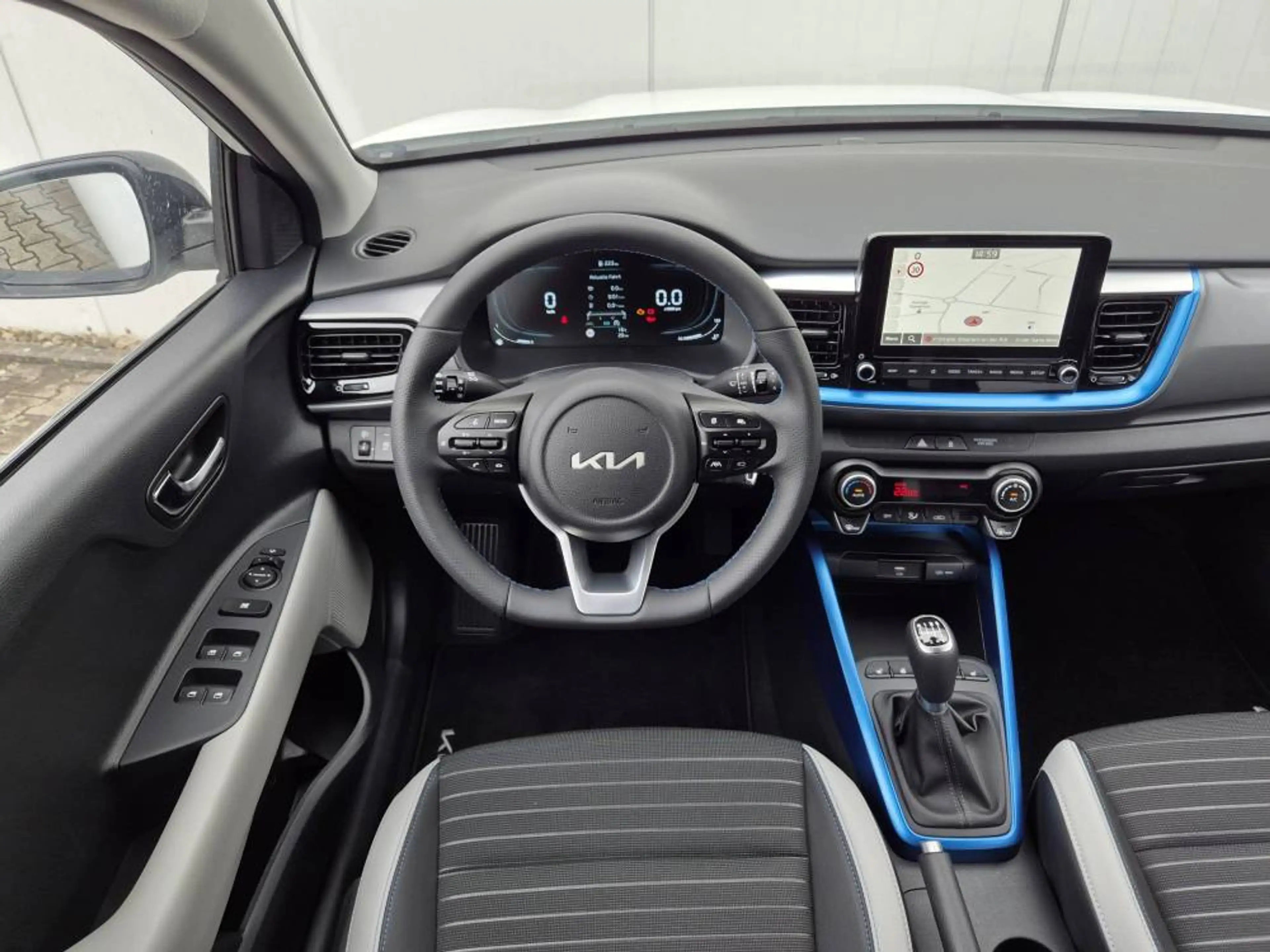 Kia Stonic 1.0 T-GDI (100 PS) MHEV Nightline — photo 8