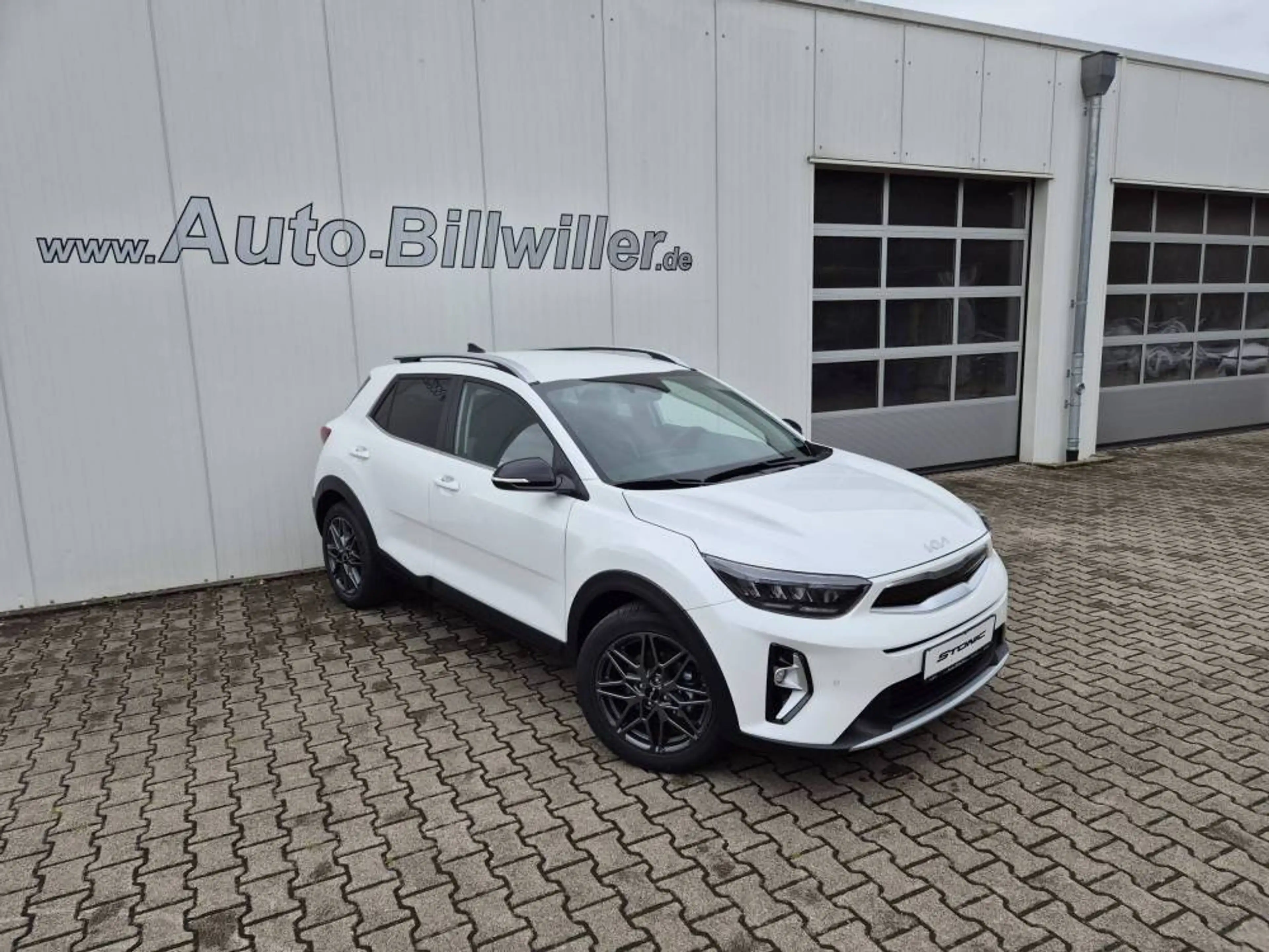 Kia Stonic 1.0 T-GDI (100 PS) MHEV Nightline — photo 3