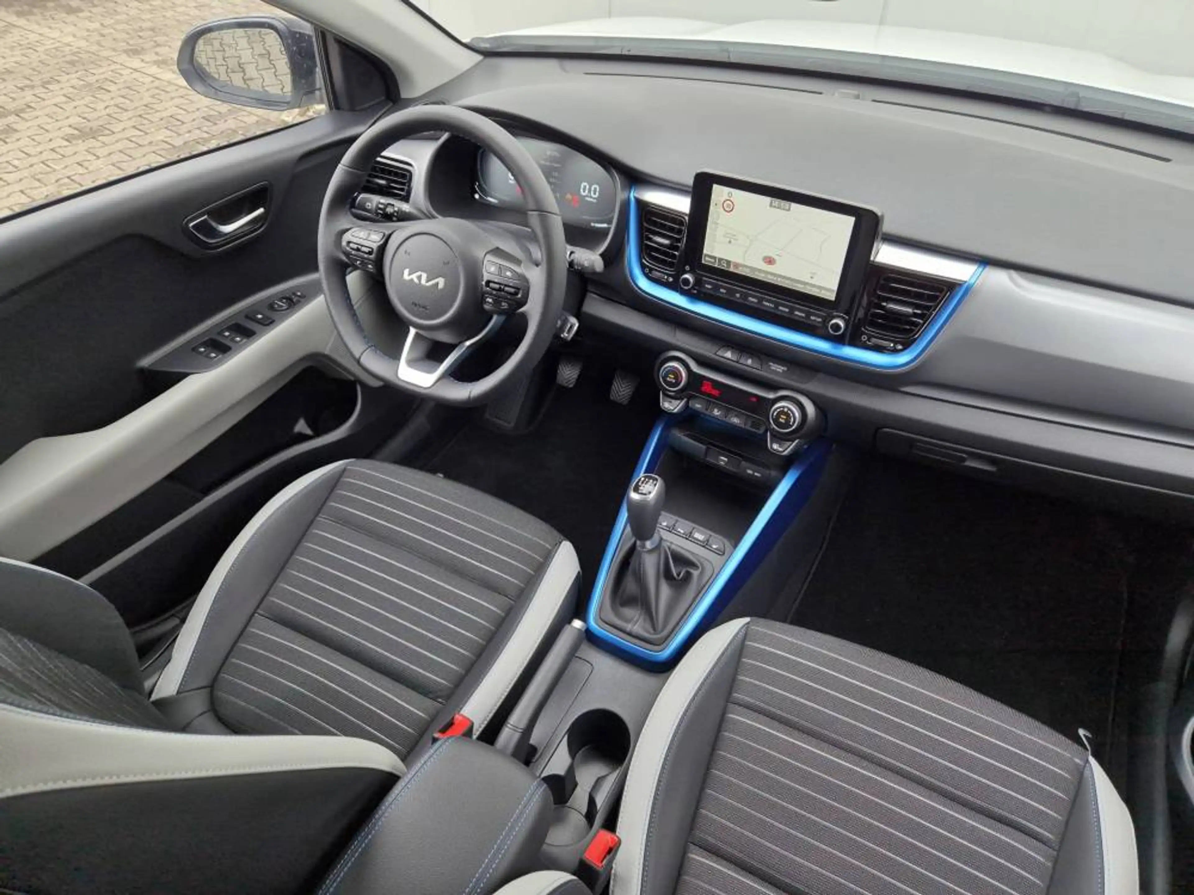 Kia Stonic 1.0 T-GDI (100 PS) MHEV Nightline — photo 9