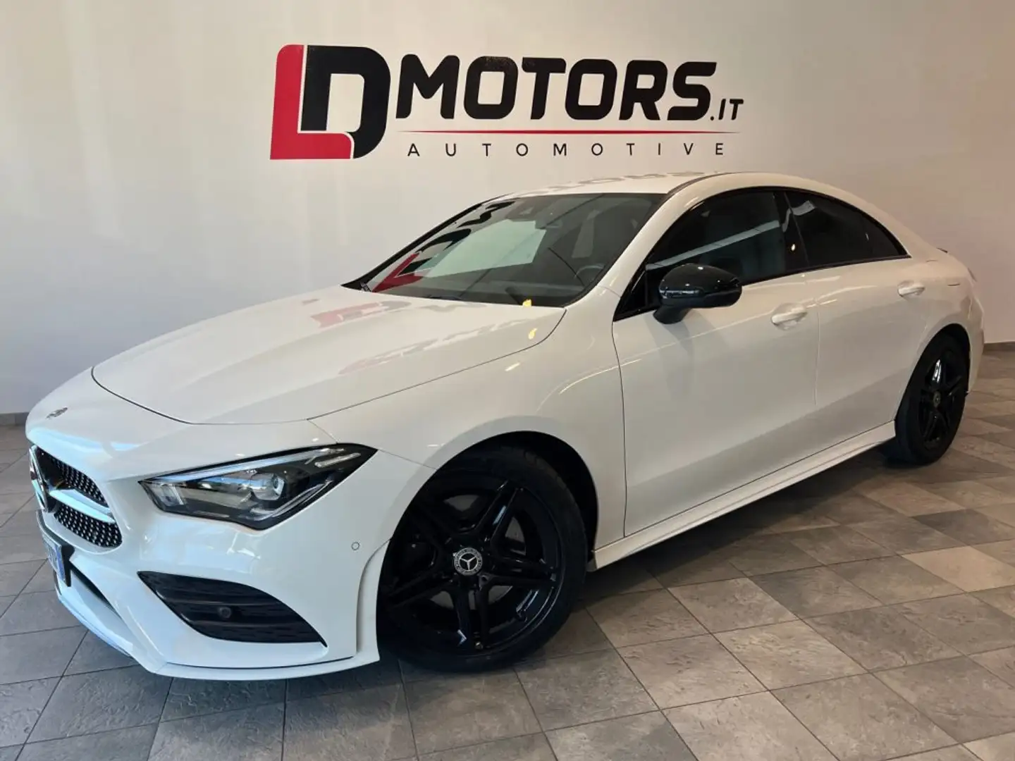 Mercedes-Benz CLA 200 d Automatic Coupè Premium AMG Line Wit - 1