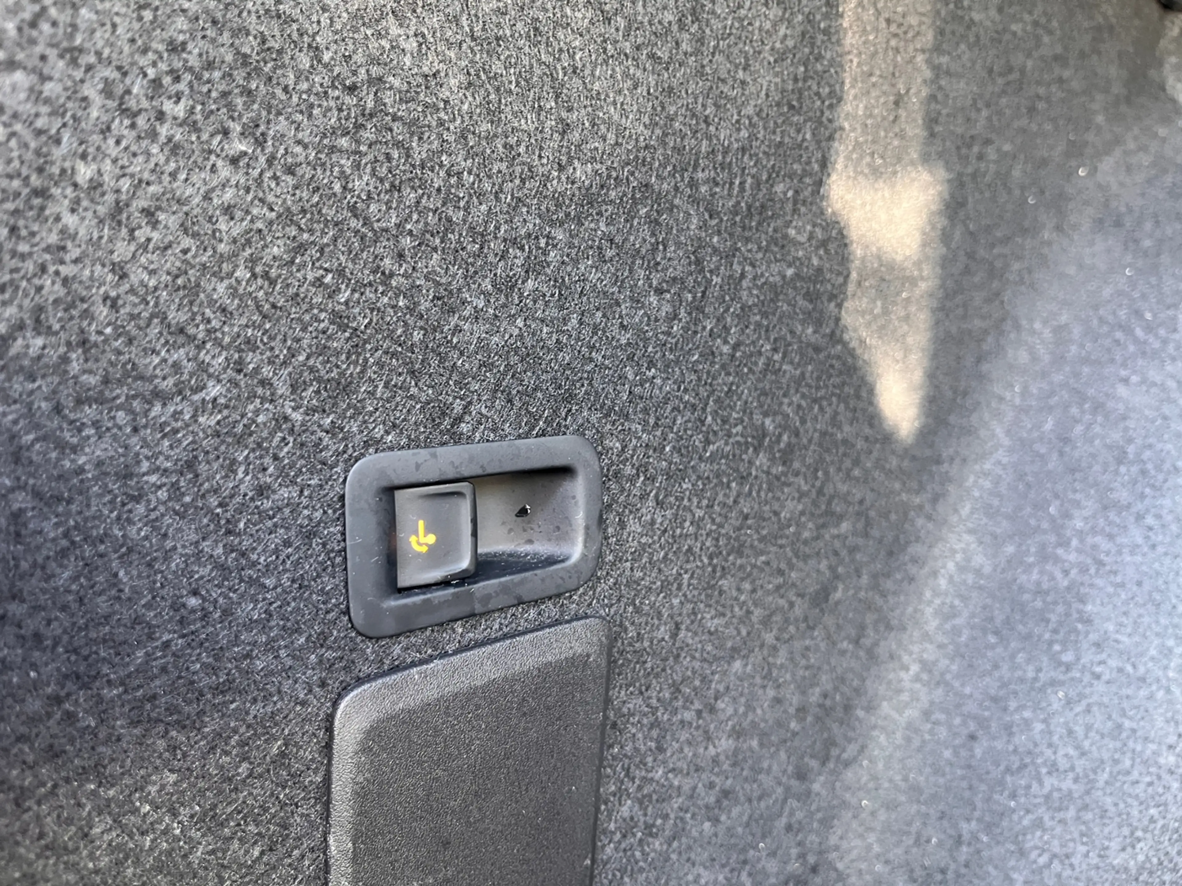 CUPRA Leon ST LED AHK NAVI ALU — photo 10