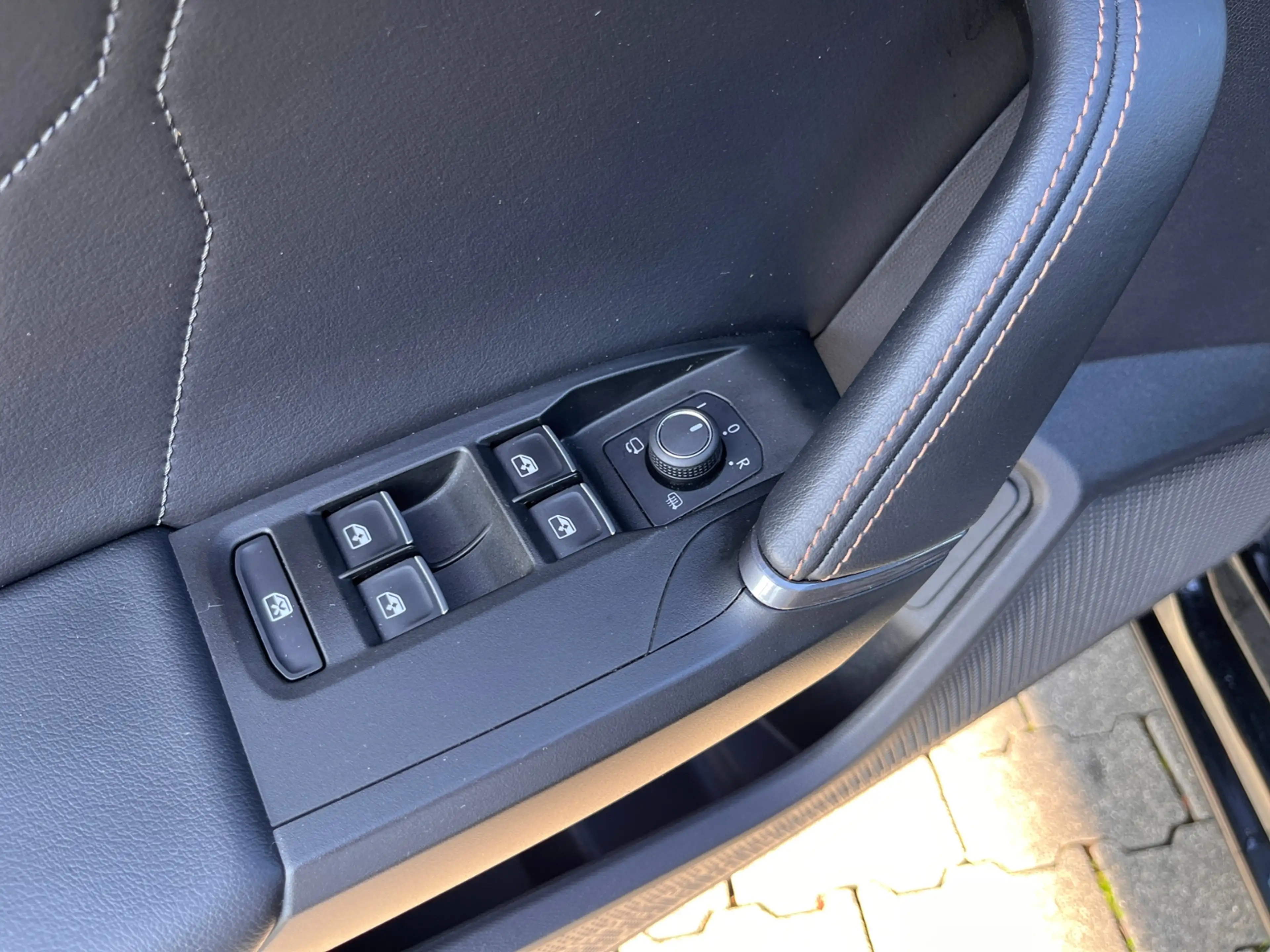 CUPRA Leon ST LED AHK NAVI ALU — photo 13