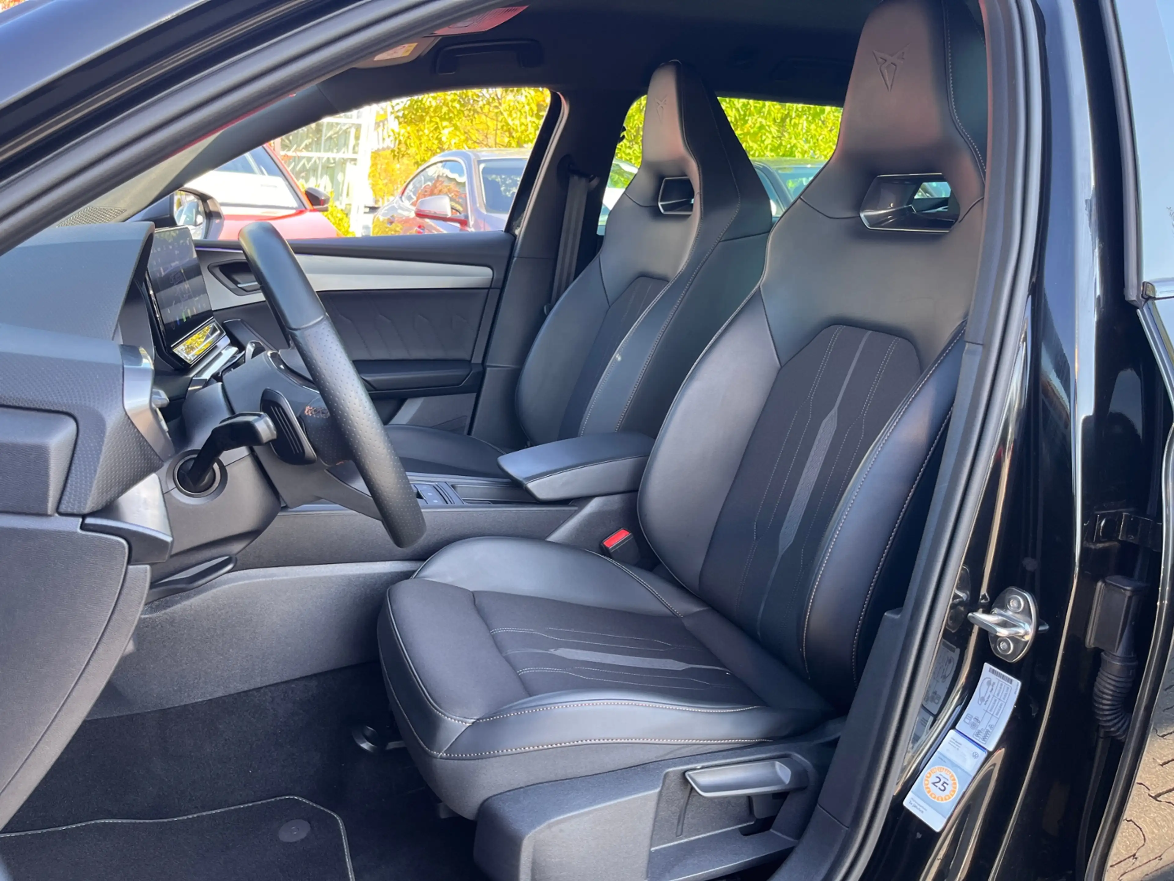 CUPRA Leon ST LED AHK NAVI ALU — photo 12