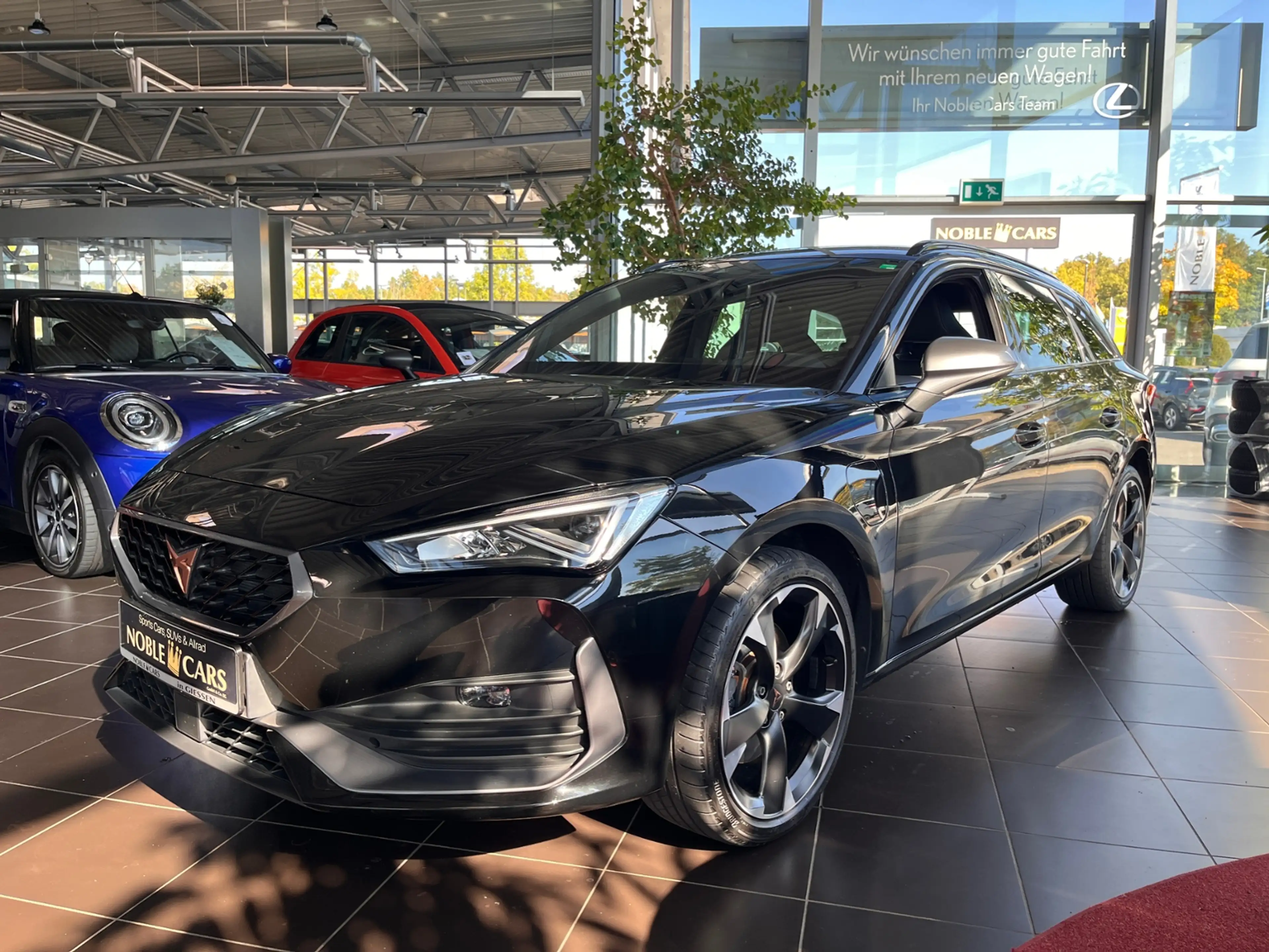 CUPRA Leon ST LED AHK NAVI ALU — photo 3