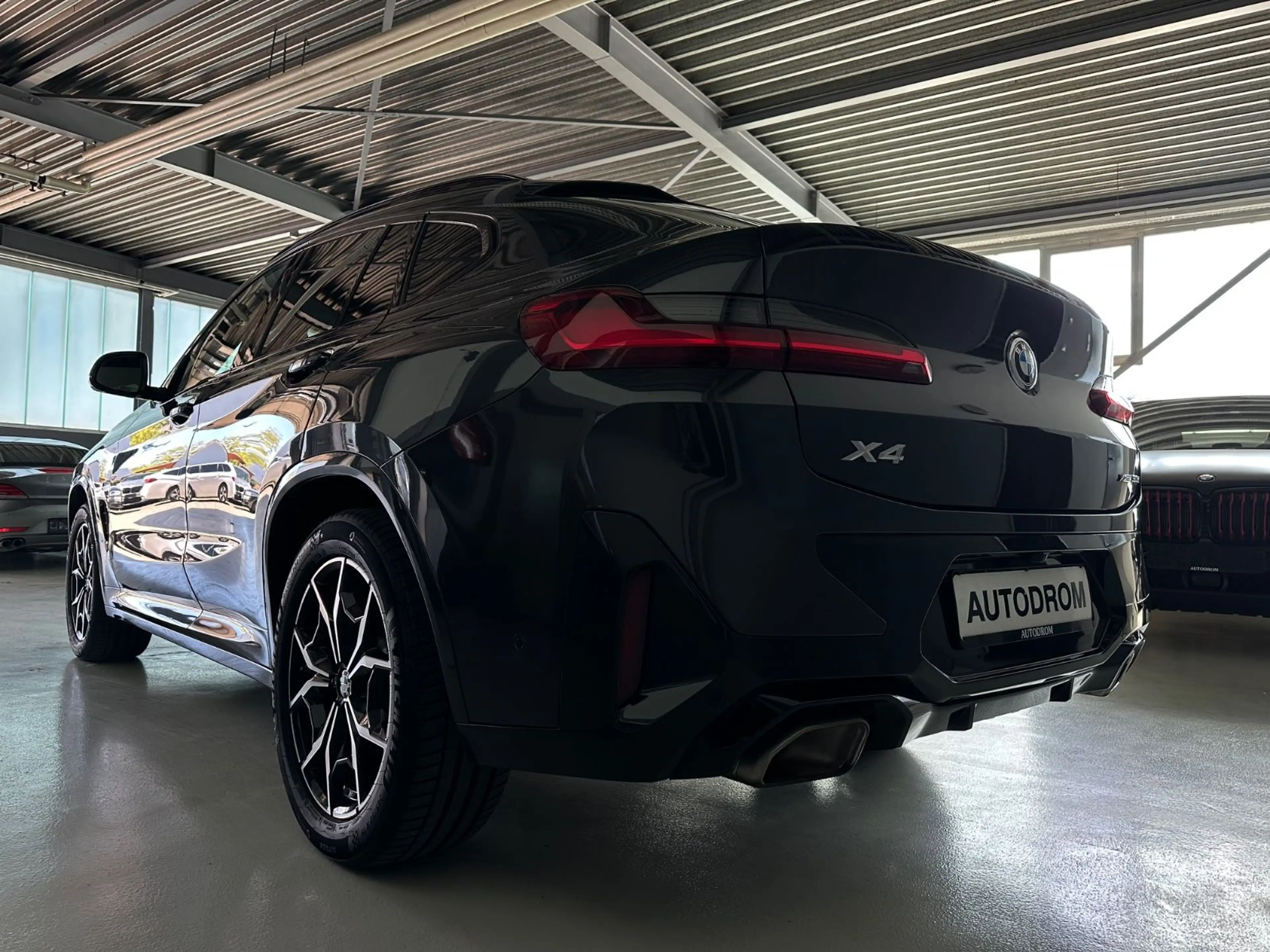BMW X4 xDrive 30d M Sport Laser/360°/Standheizung — photo 9