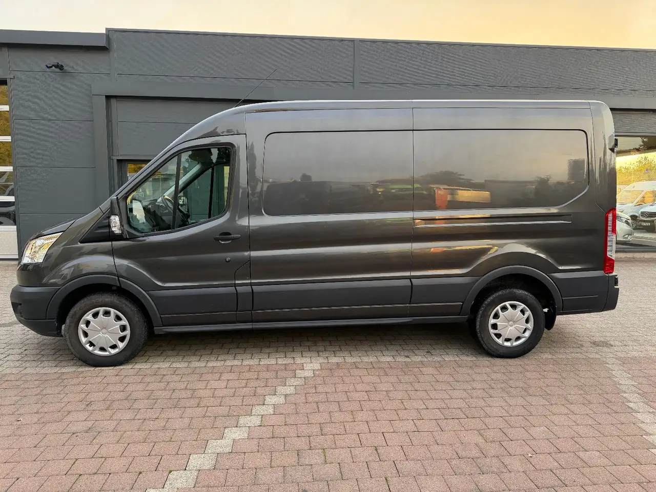 2019 Ford Transit Kasten 350 L3 Trend Standheizung, photograph 9