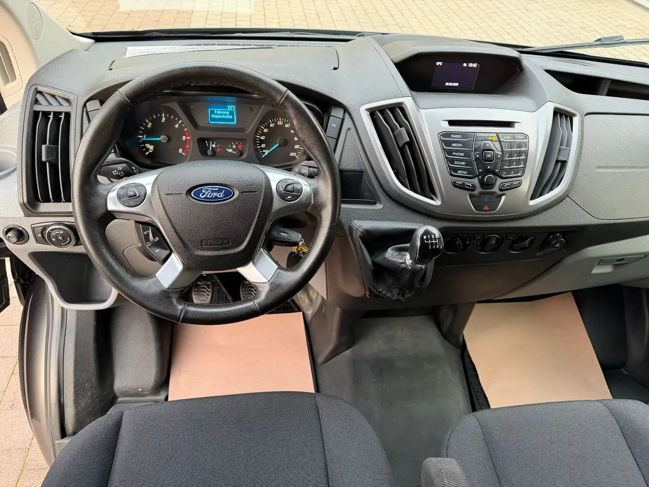 2019 Ford Transit Kasten 350 L3 Trend Standheizung, photograph 12