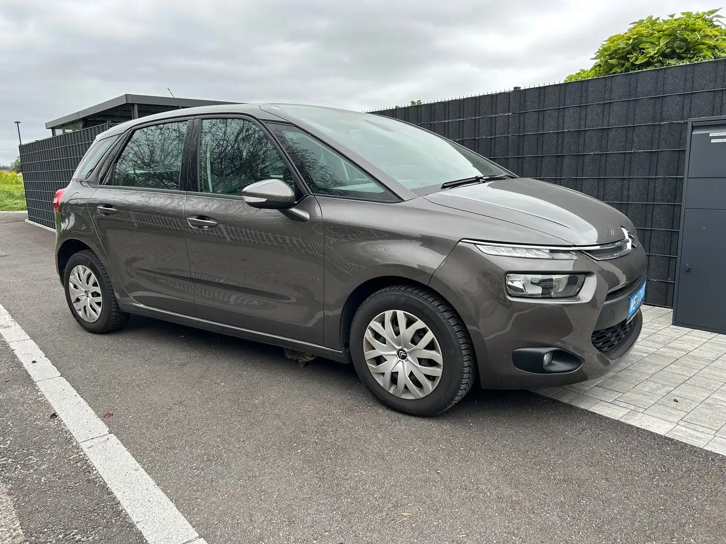 Citroen C4 Picasso BlueHDi 120 Seduction EAT6 Au Grau - 1