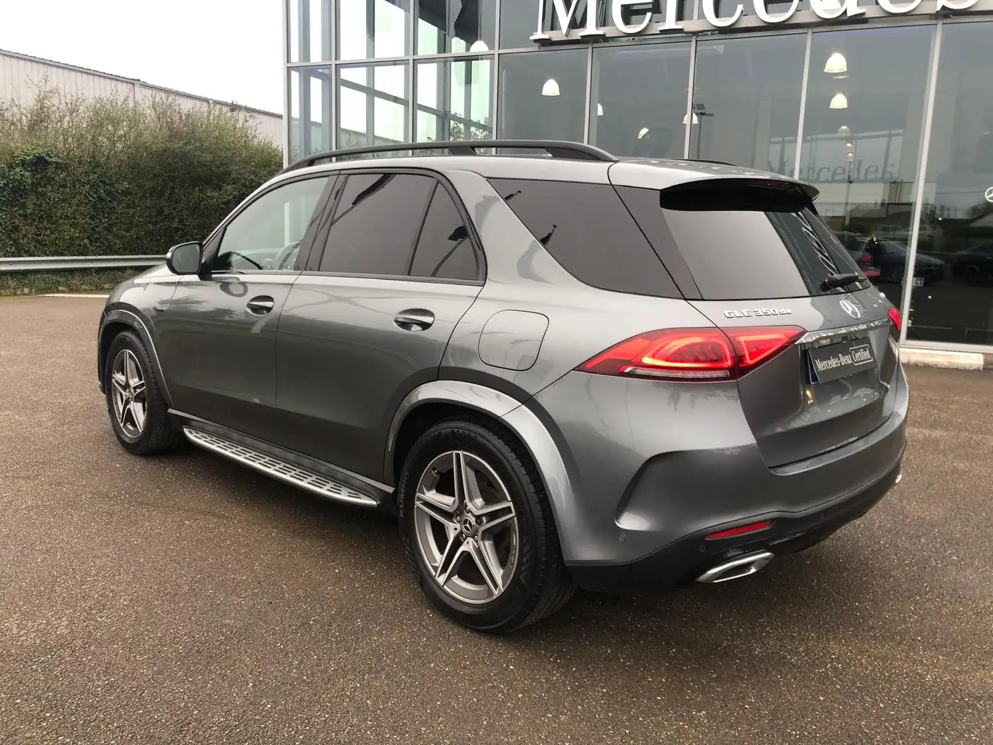 Mercedes-Benz GLE 350 GLE 350 d 9G-Tronic 4Matic Executive Gris - 2