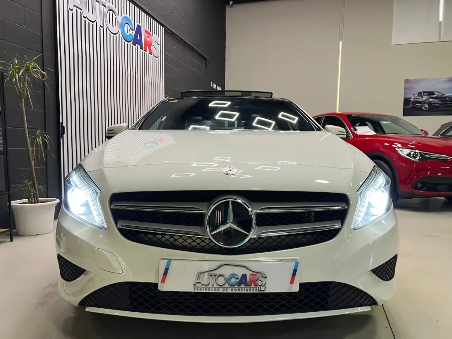 Mercedes-Benz A 180 180CDI BE AMG Line Wit - 2