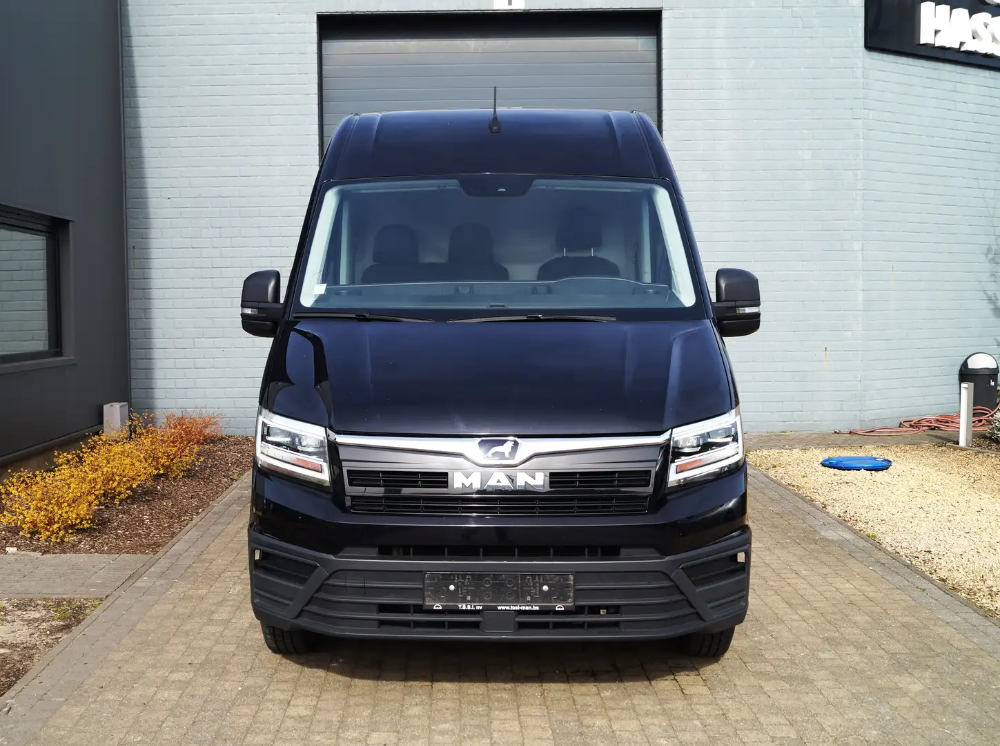 MAN TGE 2.0 TDi 3.180/L3H2/Cam/ACC/Led/Btw Wagen Zwart - 2