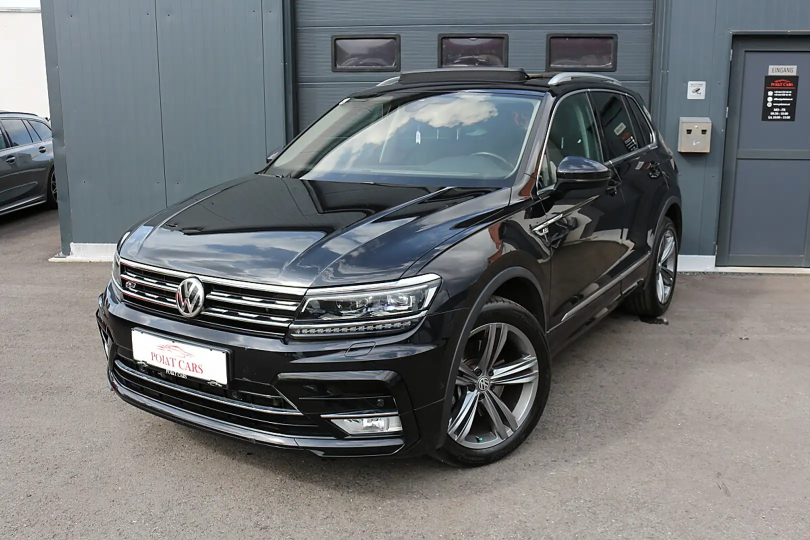 Volkswagen Tiguan 2,0 TDI SCR 4Motion Highline DSG Schwarz - 2