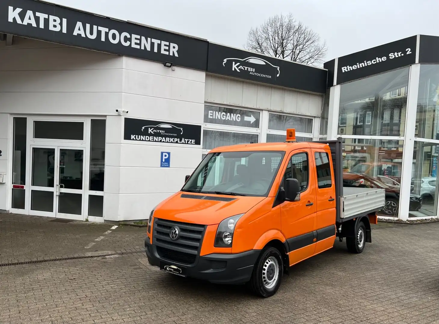 Volkswagen Crafter 2.5 TDI Pritsche 30 L2 Doppelkabine HUne Oranje - 1