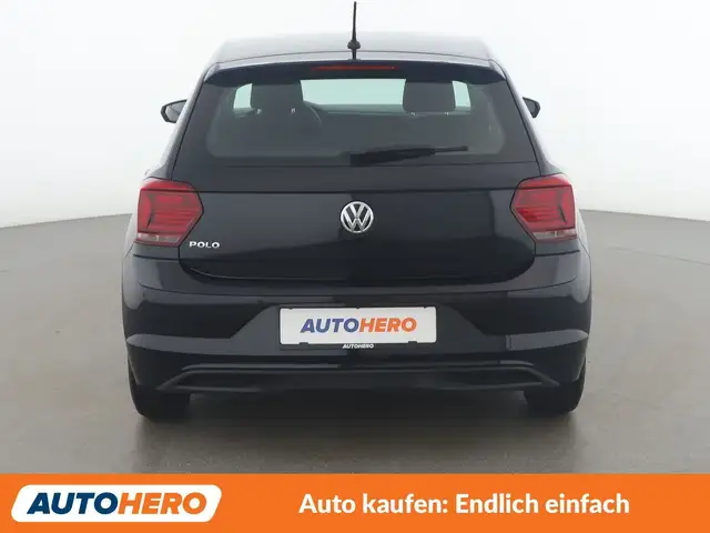 Volkswagen Polo view 5