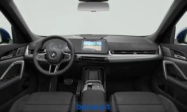 BMW X1 view 3