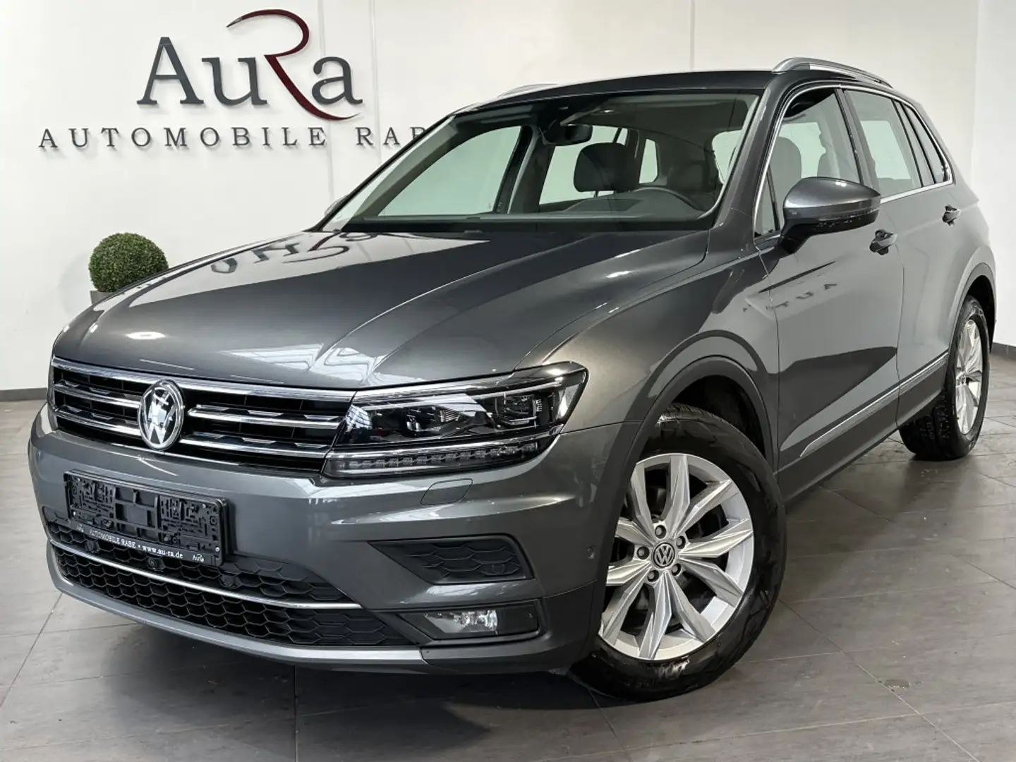 Volkswagen Tiguan 2.0 TDI DSG HL NAV+LED+ACC+KAM+HUD+VC+PP Grau - 2