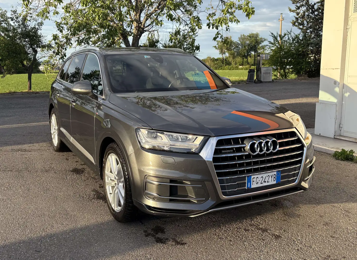 Audi Q7 3.0 tdi Business Plus quattro tiptronic s-line - 1