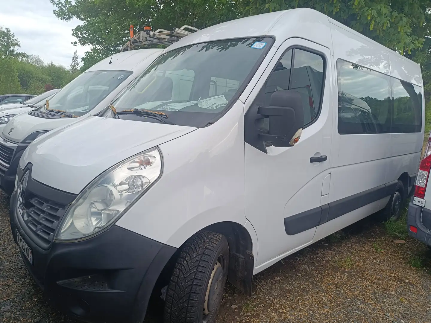 Renault Master Combi TPMR F3500 L2H2  145CH handicapé 9 PLACES TV Blanc - 1