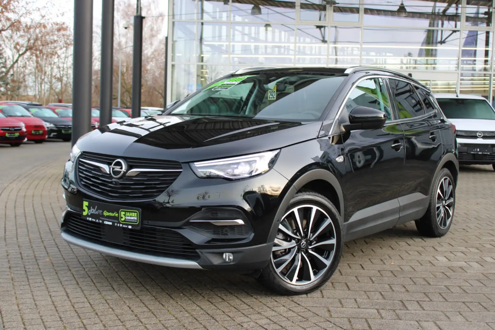 Opel Grandland X 1.6 Turbo Hybrid ULTIMATE Kamera+LED+ Schwarz - 2