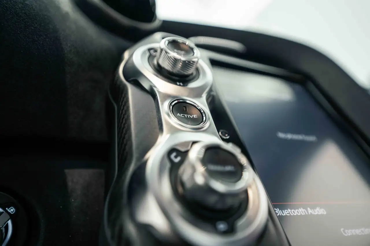 McLaren 720S снимка McLaren 720S