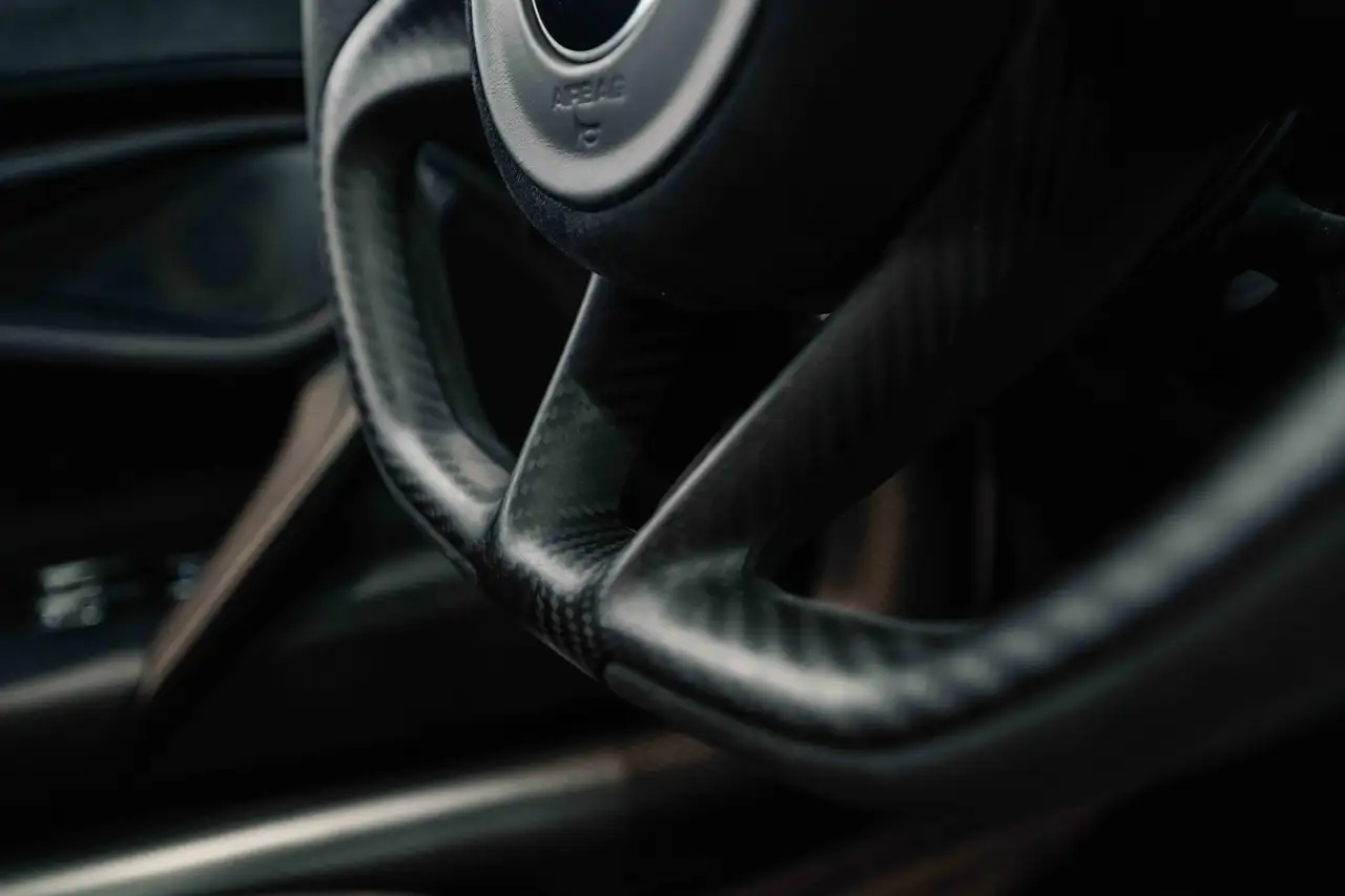 McLaren 720S снимка McLaren 720S