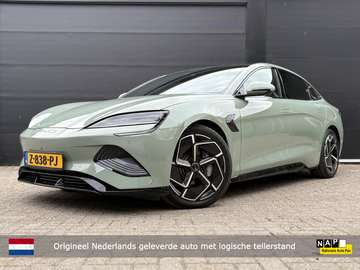 Excellence AWD 82.5 kWh | Panoramadak | HUD | Warm