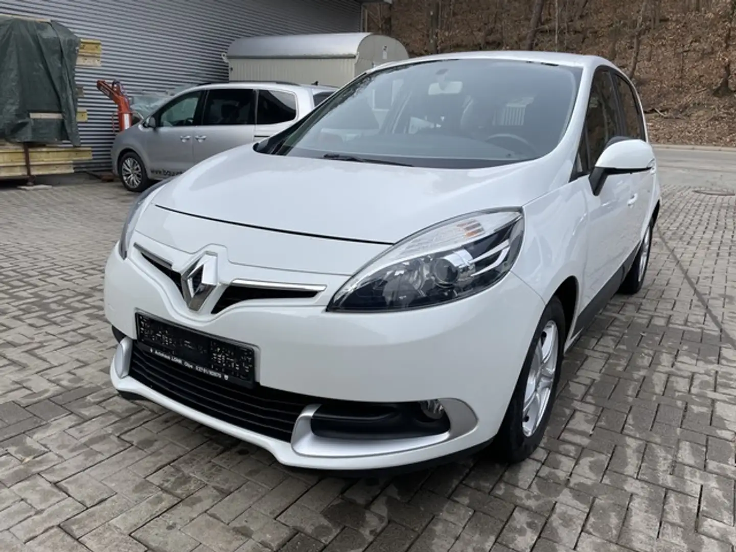 Renault Scenic Dynamique dCi Weiß - 1