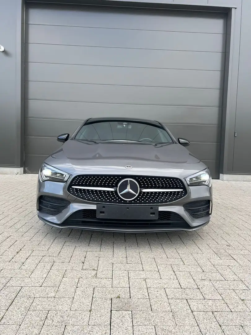 Mercedes-Benz CLA 220 Shooting Brake 7G-DCT AMG Line - 2