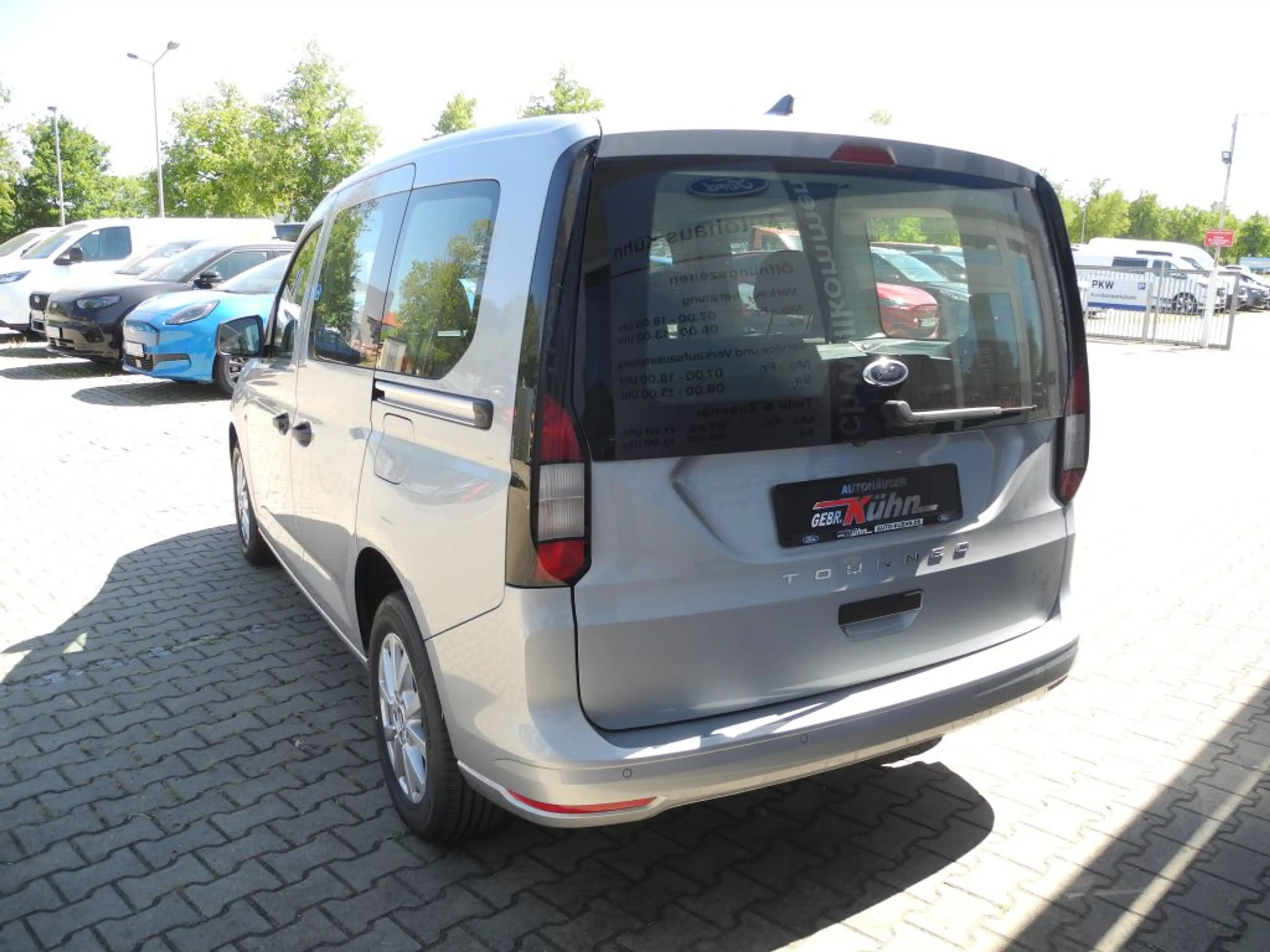 Ford Tourneo Connect 1.5 TREND - Stand-/Sitzh., Kamera, Tennetz, Navi — photo 4