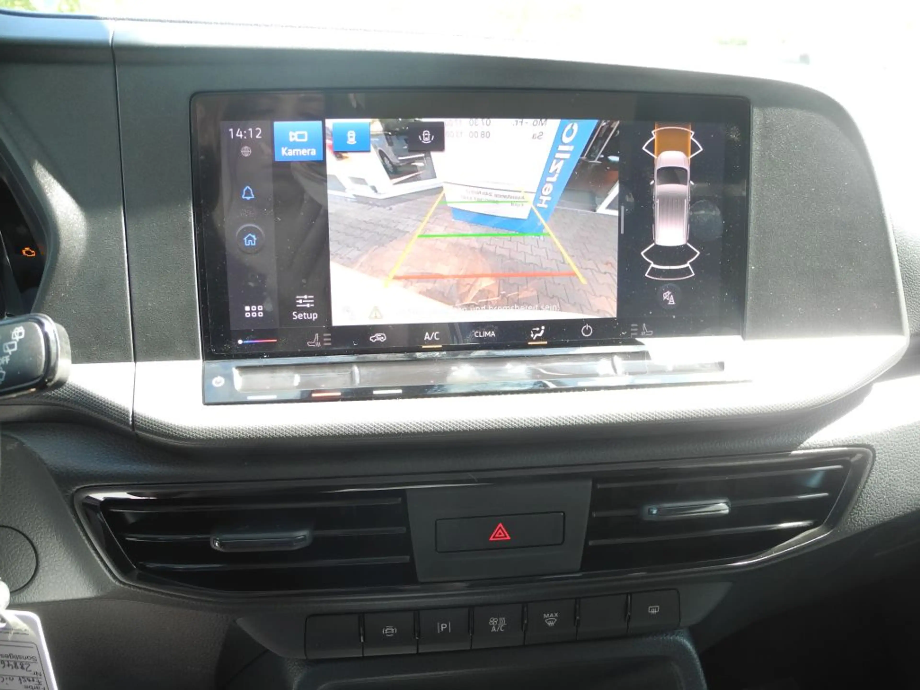 Ford Tourneo Connect 1.5 TREND - Stand-/Sitzh., Kamera, Tennetz, Navi — photo 11