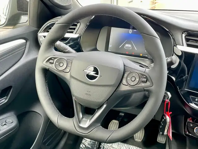 Opel Corsa view 11