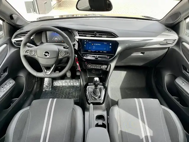 Opel Corsa view 10