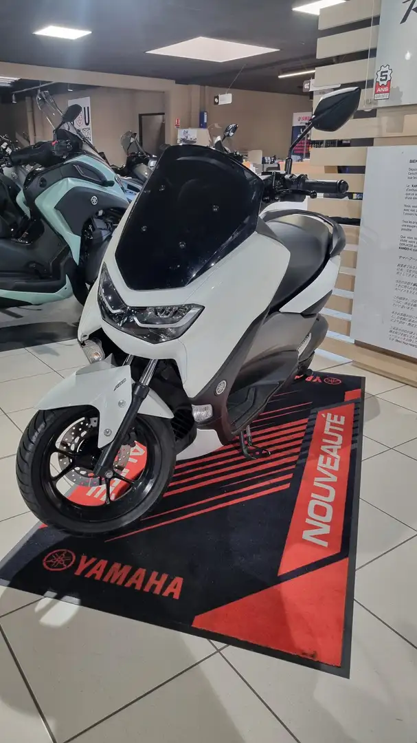 Yamaha NMAX Blanc - 2