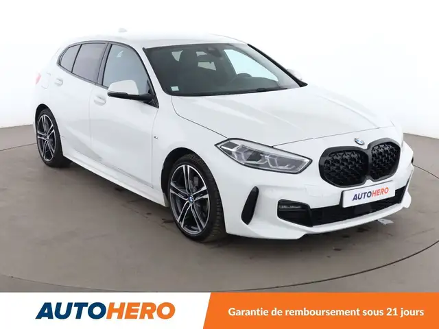 BMW 1 Series view 8