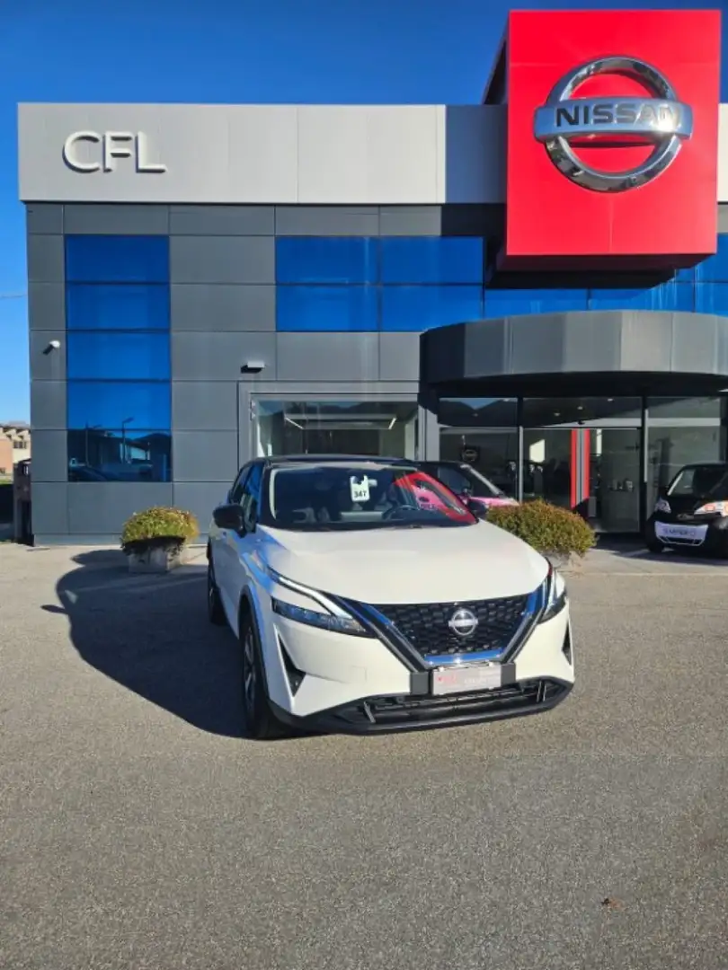 Nissan Qashqai MHEV 140 CV N-Connecta Bianco - 1