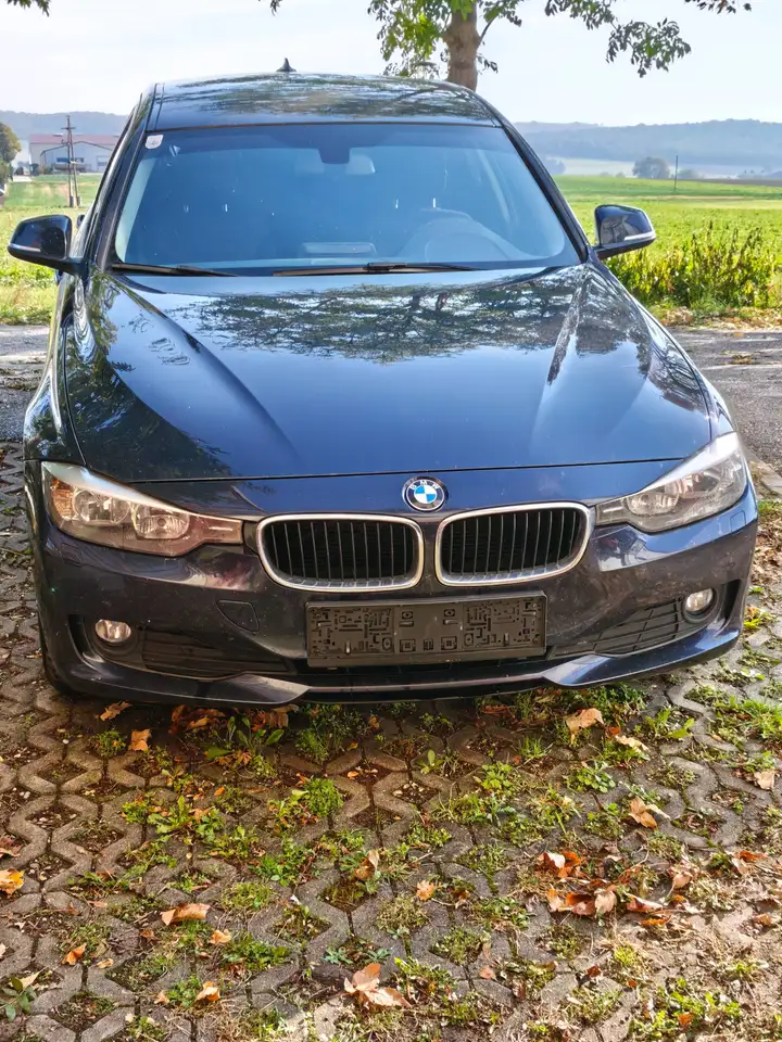 BMW 320