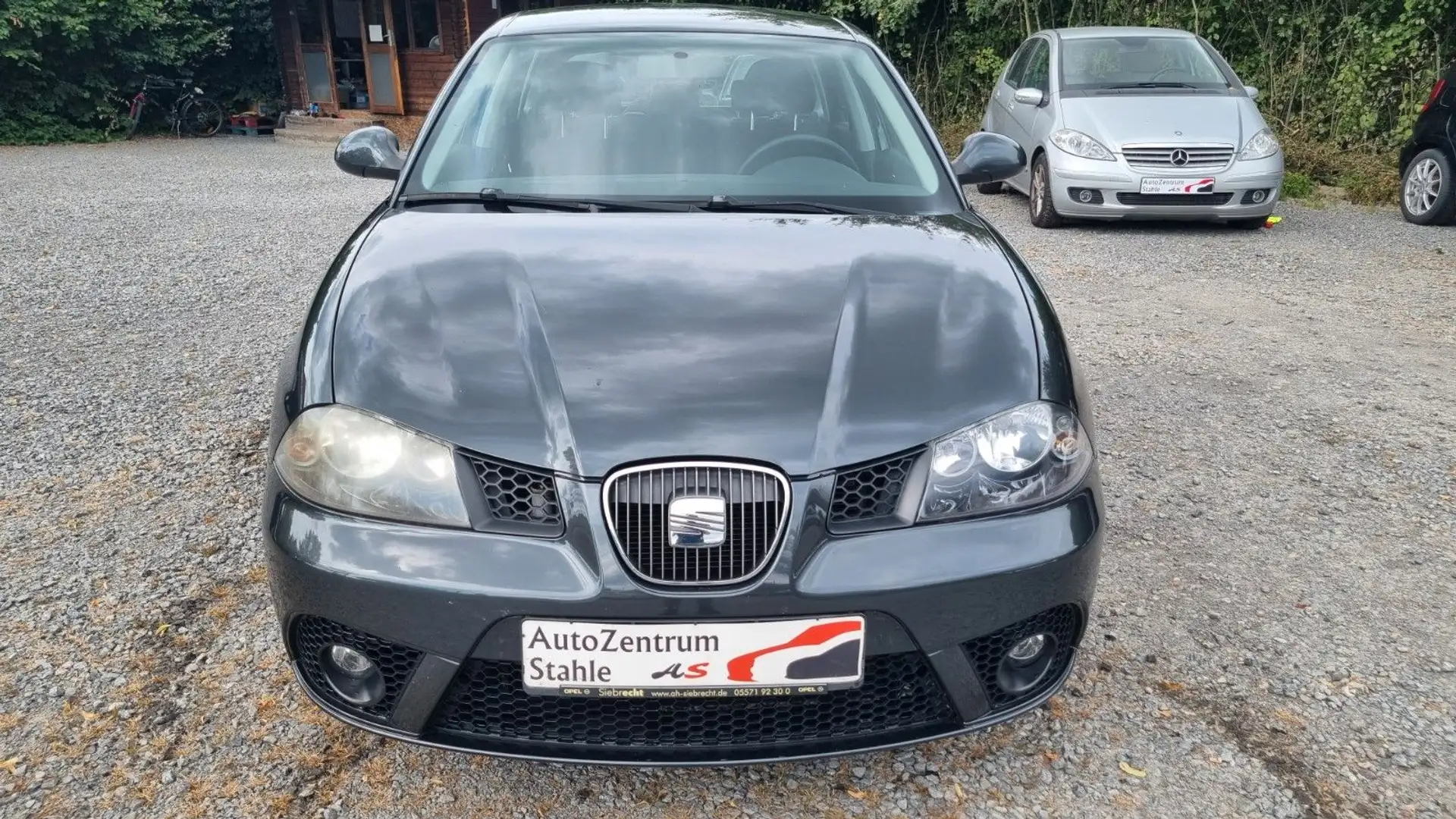 SEAT Ibiza Reference 1.4L*Klima*/ Inkl. Garantie Grijs - 2