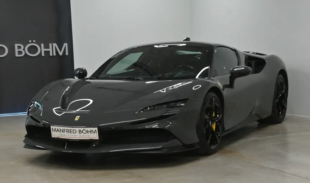 Ferrari SF90 Stradale 2022 из Европы — купить под ключ